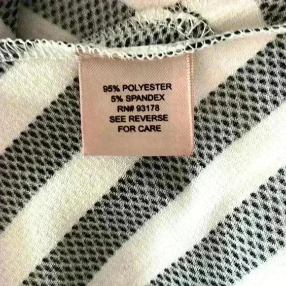 Philosophy Republic Clothing Black and White Swing Skater Mini Skirt, Sz Medium - Picture 5 of 7